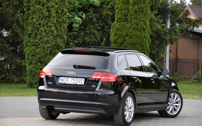 Audi A3 cena 44900 przebieg: 199895, rok produkcji 2011 z Moryń małe 704